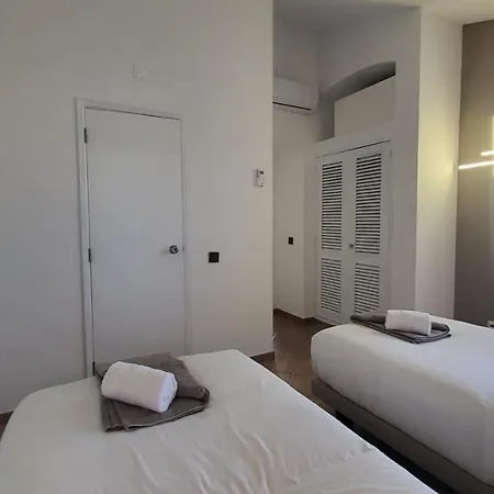 Oura V2 Jacaranda Vila