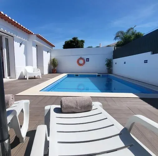 Oura V2 Jacaranda 别墅 *