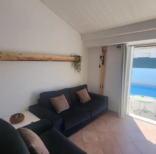 别墅 Oura V2 Jacaranda