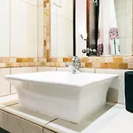 Oura V2 Jacarandá Villa