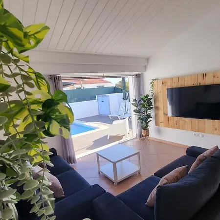 Villa Oura V2 Jacaranda