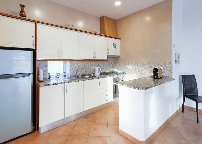 Oura V2 Jacaranda 빌라 *